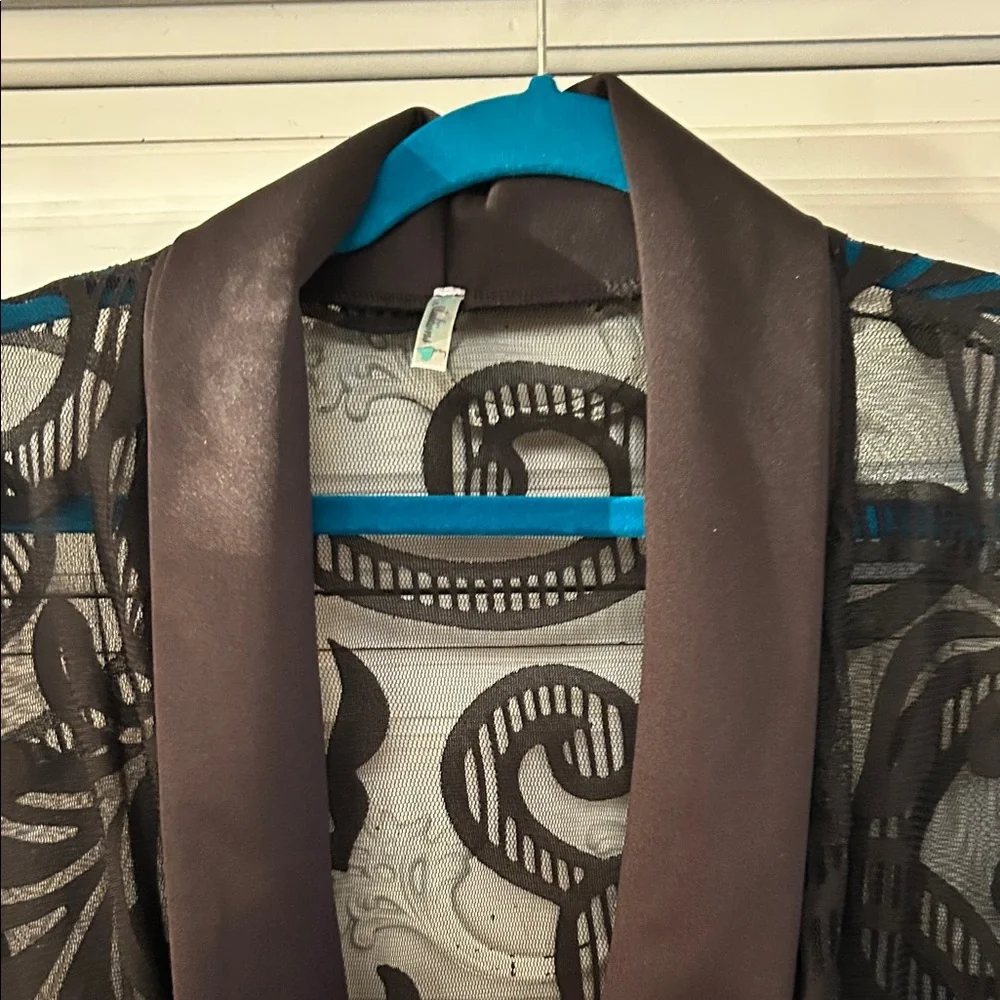 Auditions Black Lace Mini Dress - Picture 5 of 9